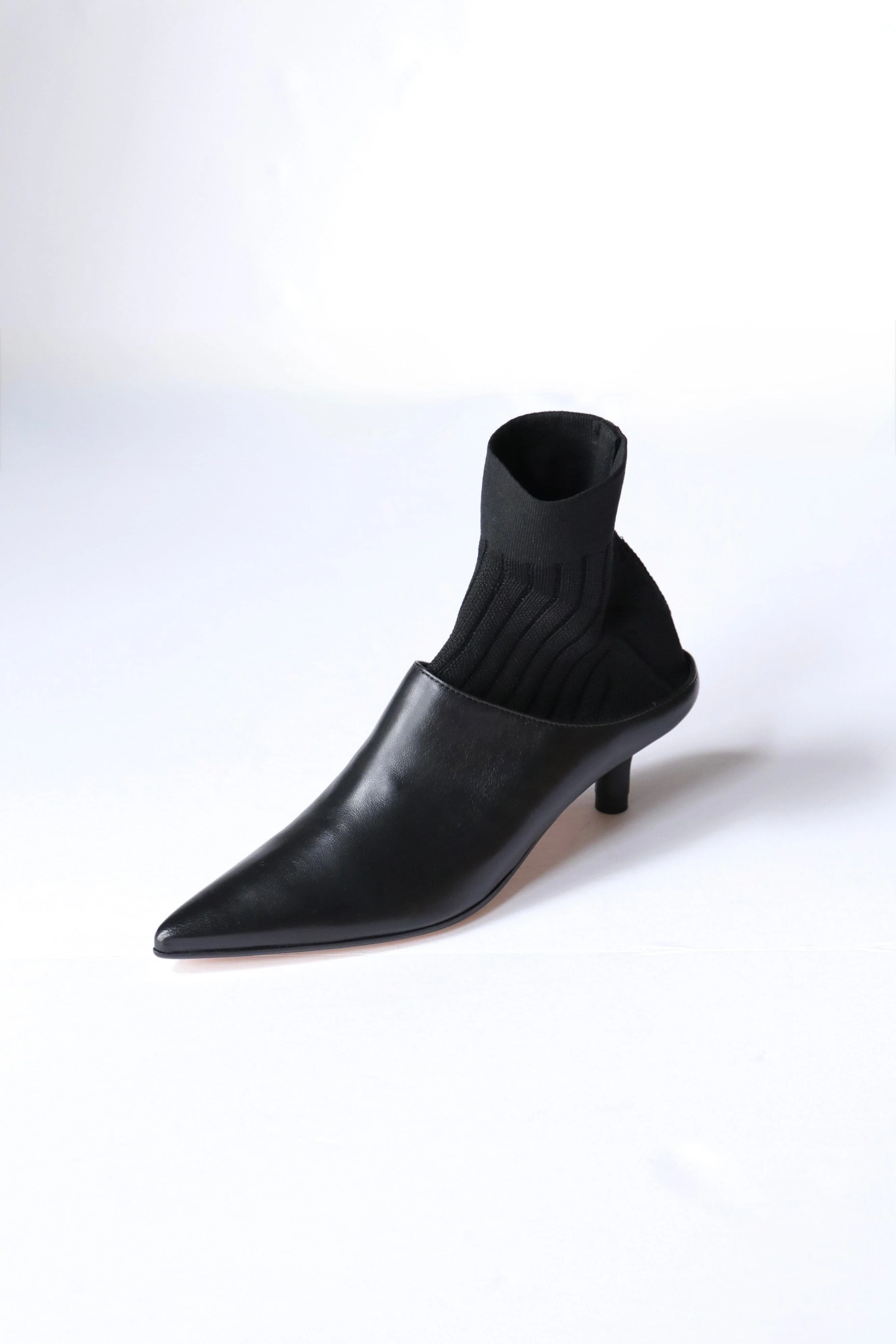 MM6 Maison Margiela Ankle Boot in Black - Image 4